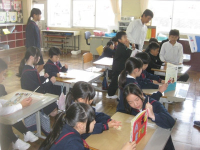 6年のお世話　読み聞かせ1