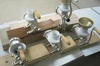 豆挽きマシンのホッパー