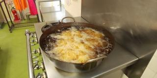 たくさん揚がっています