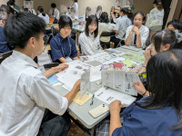 自己紹介をする部員syuusei