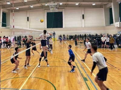 男子バレー1年生大会1