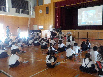 交通安全・中学年①
