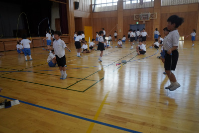 0705　高速跳び（低学年）