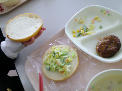 ハンバーガー作り