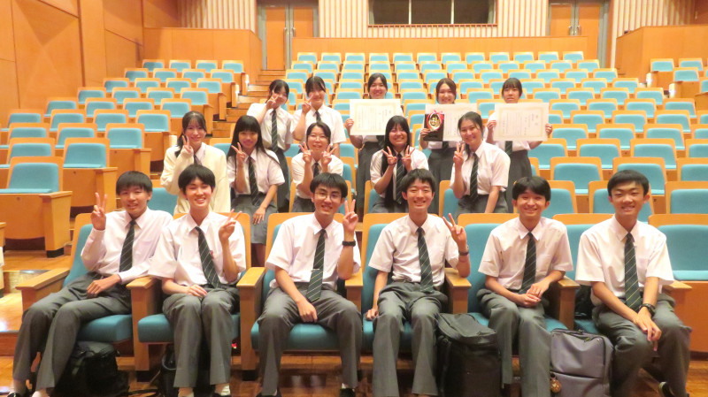 16名そろって