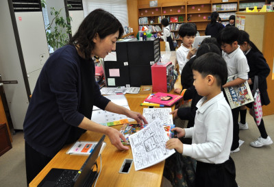 図書オリ３