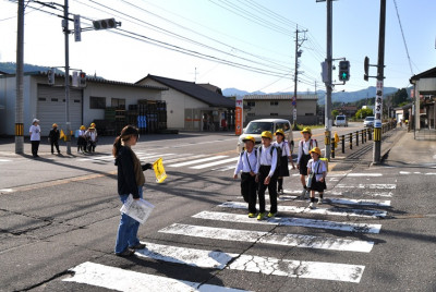 おは２