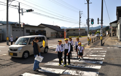 おは３