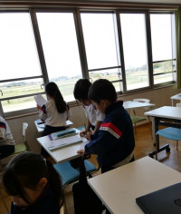 P1001328