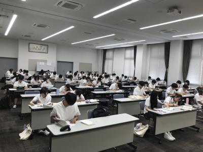 ホール内学習の様子
