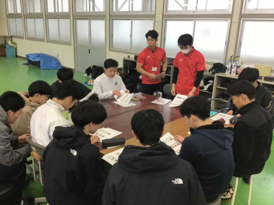 3E7EC972-F028-480C-96B9-E951ED434BFB