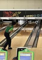 連続ストライクの安村さん