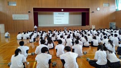 ２年生学年集会