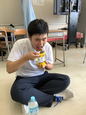 非常食体験　中３5789
