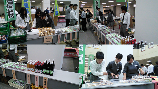 即売準備風景