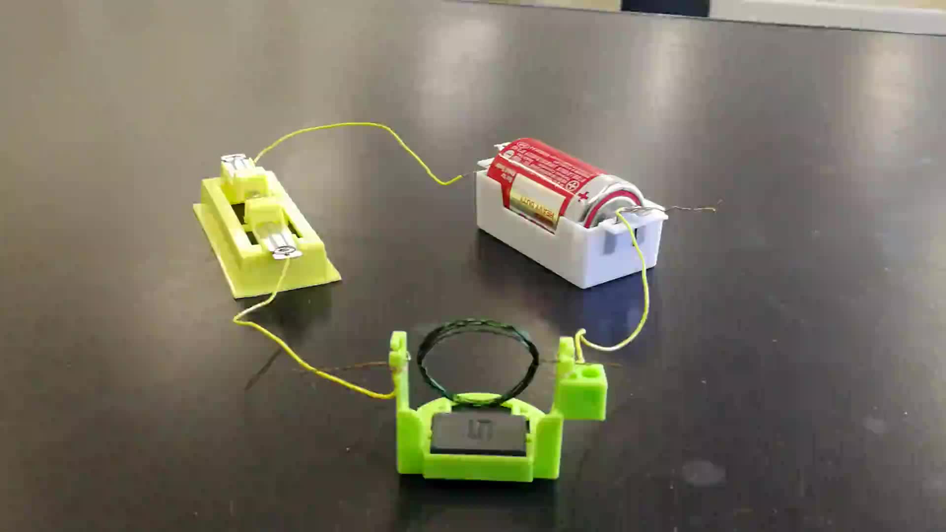 43ebb9a823855a19b63692d4e5c034d9