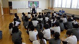 １