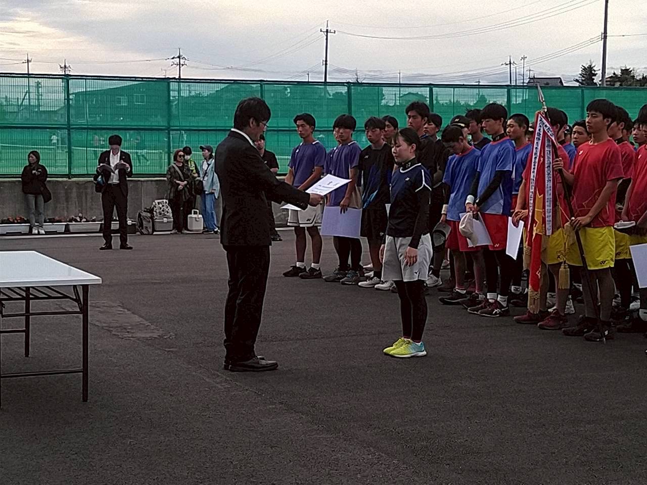 閉会式