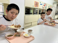④