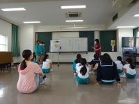 ダンスクラブ　どんな活動にするか、自分達で計画しました