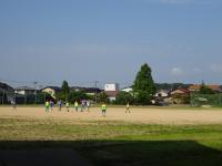 球技クラブは外で思いっきりサッカー