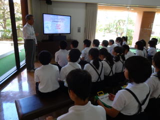 九谷焼資料館の見学