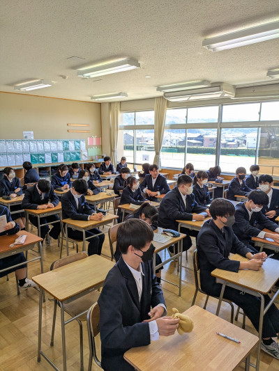 PXL_20260408_014910613.MP (002)