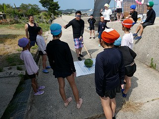 P1001108