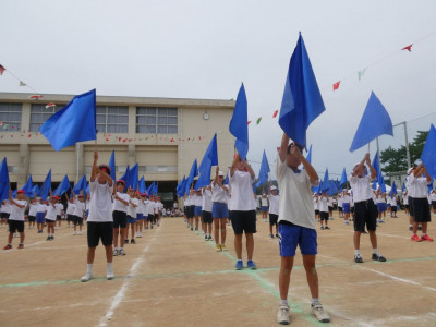 P1001093