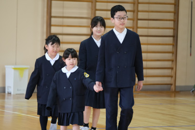 1年生入場