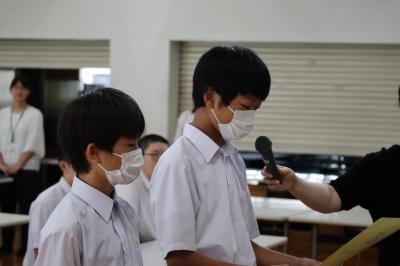 納賞　卓球大会個人３位：２年岸さん，１年源さん