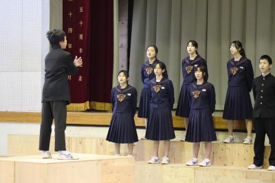 ３年合唱の様子